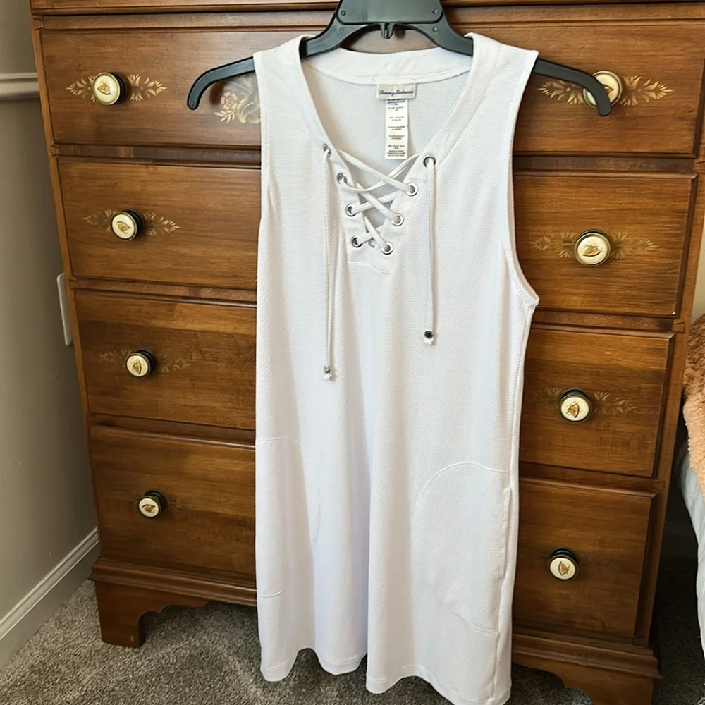 Tommy Bahama beach cover up - Picture 2 of 4